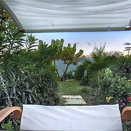Libeccio: Private Pool In Hotel